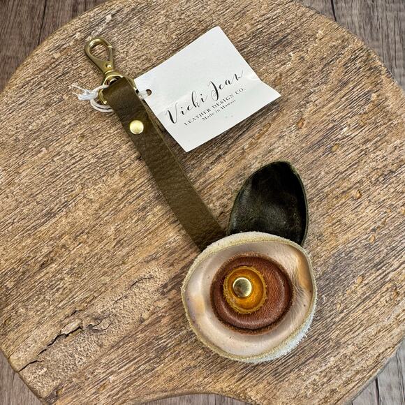 Genuine Leather Flower Charm Crossbody Leather Tassel Neutral Bag Flair - Picture 1 of 5